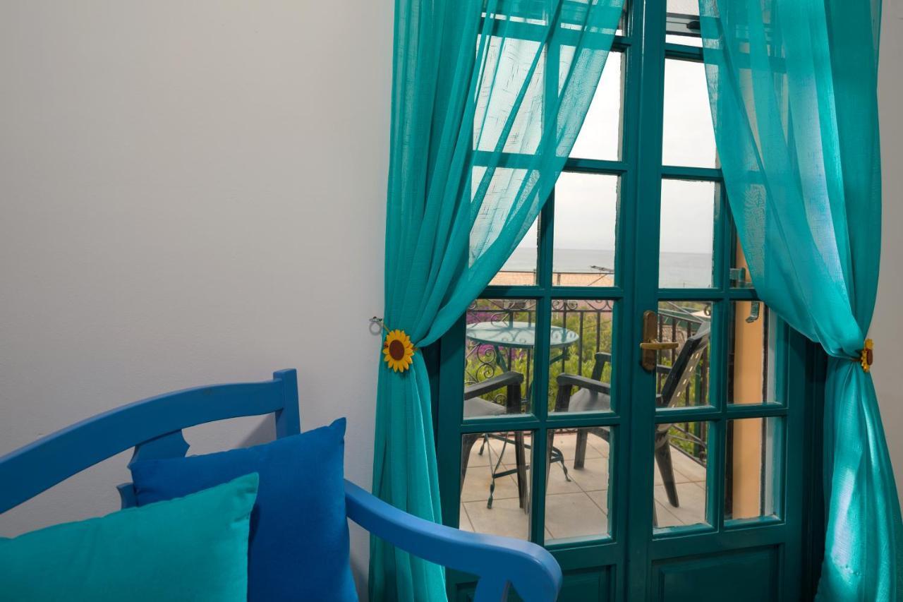 דירות אליקאנאס Lithari Penthouse מראה חיצוני תמונה